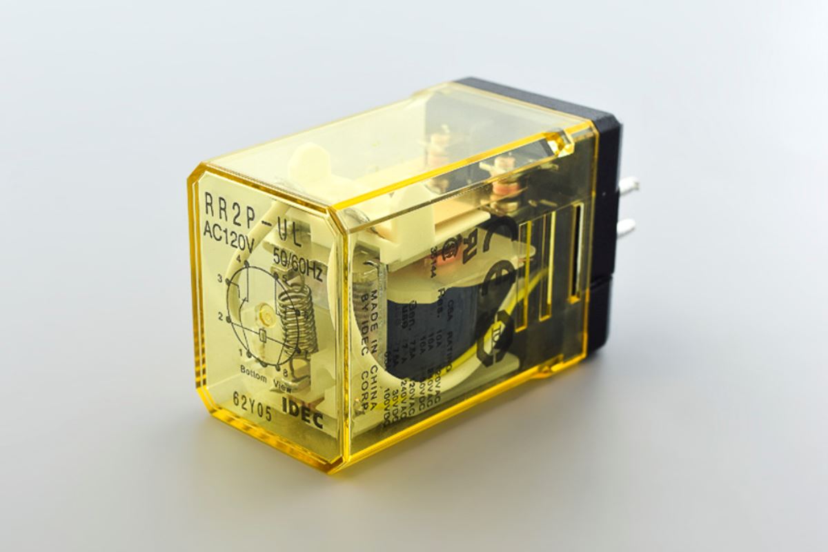 Relay 120 VAC 8-pin DPDT | NE174106