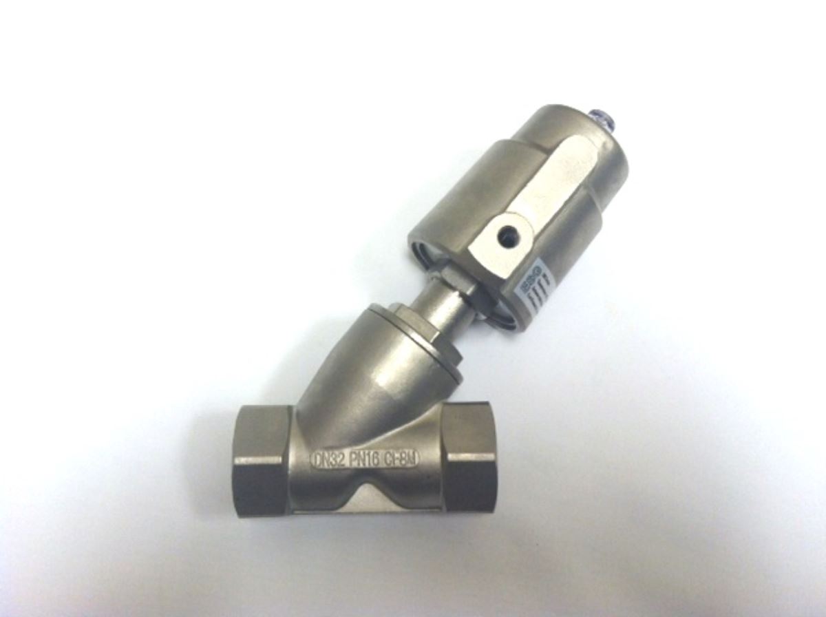1-1/4" NPT 316 Stainless Steel Angle Seat Valve 63mm Actuator Steam