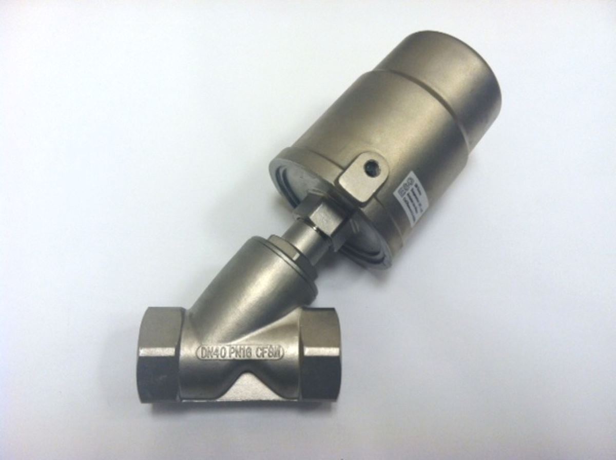 1-1/2" NPT 316 Stainless Steel Angle Seat Valve 90mm Actuator Steam